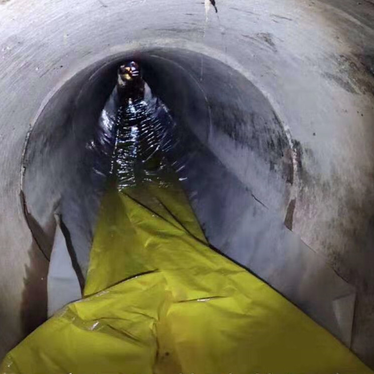 阿拉尔管道紫外光固化修复