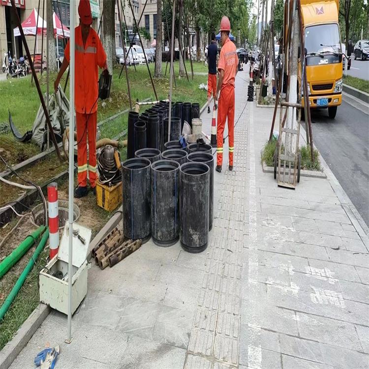 阿拉尔管道短管置换修复